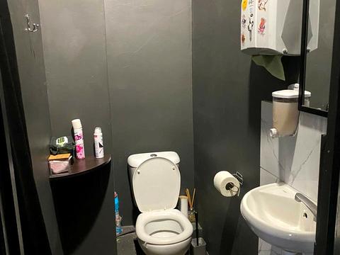 комерційна за адресою Промислова вул., 50а