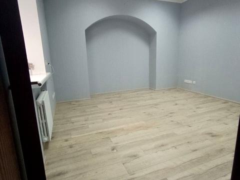 комерційна за адресою Рогнідинська вул., 1/13