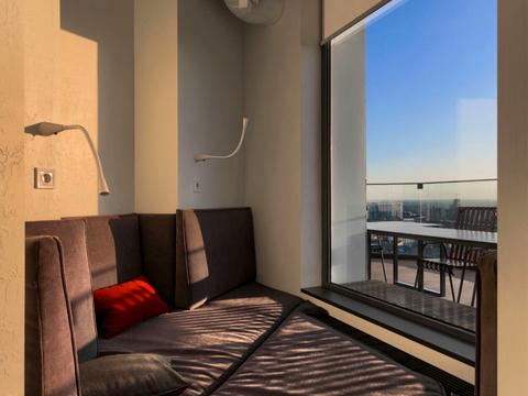 комерційна за адресою Кловський узвіз (Кловський), 7a