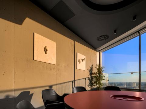 комерційна за адресою Кловський узвіз (Кловський), 7a