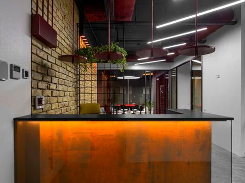 комерційна за адресою Кловський узвіз (Кловський), 7a