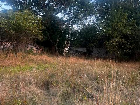 ділянка за адресою с. Комарів, 