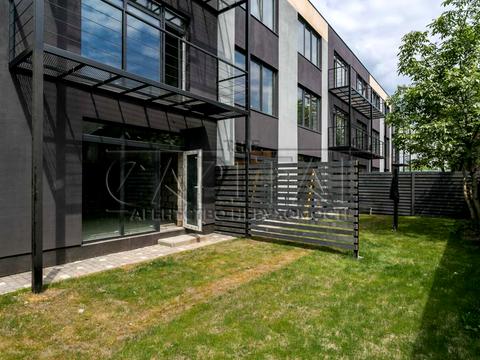 дом по адресу Садова