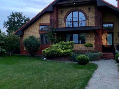 будинок за адресою Виноградна вул.