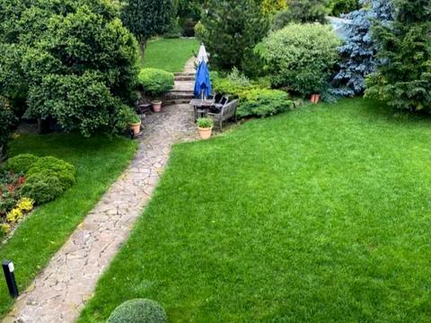 будинок за адресою Виноградна вул.