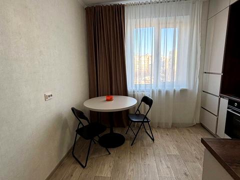 квартира за адресою Панаса Мирного вул., 21