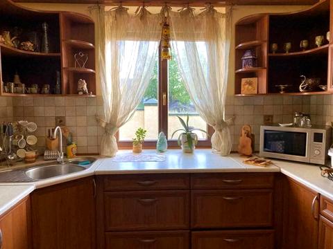 будинок за адресою Польова