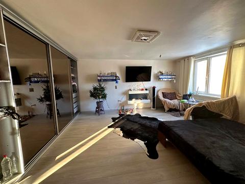 будинок за адресою Аграрна