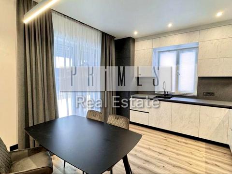 будинок за адресою с. Гатне, Абрикосовий пров., 9