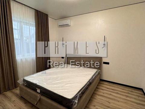 будинок за адресою с. Гатне, Абрикосовий пров., 9