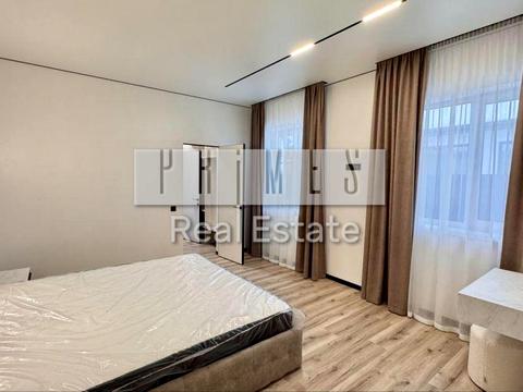 будинок за адресою с. Гатне, Абрикосовий пров., 9