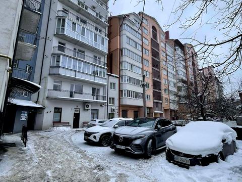 квартира за адресою Крушельницької вул., 55