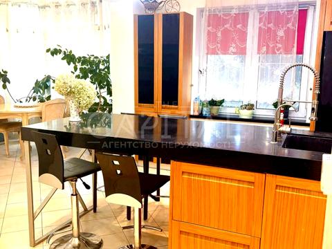 дом по адресу Александра Олеся ул.