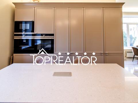 будинок за адресою Лісна