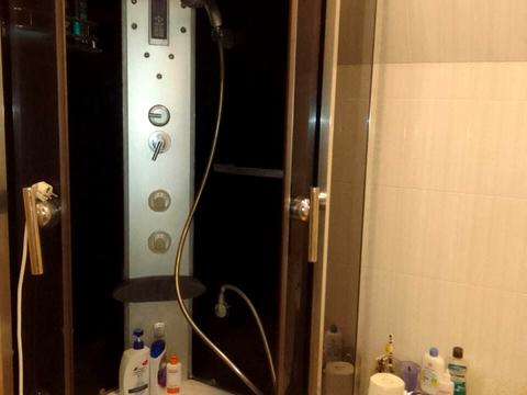 будинок за адресою Озерний узвіз, 25