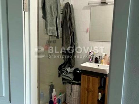 будинок за адресою Павла Тичини вул., 1