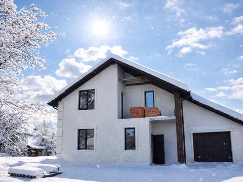 будинок за адресою Центральна вул. (Комсомольська)