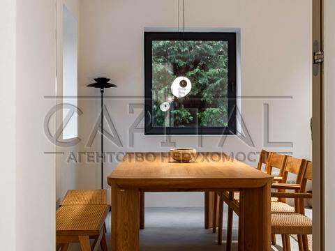 будинок за адресою Київська вул., 1