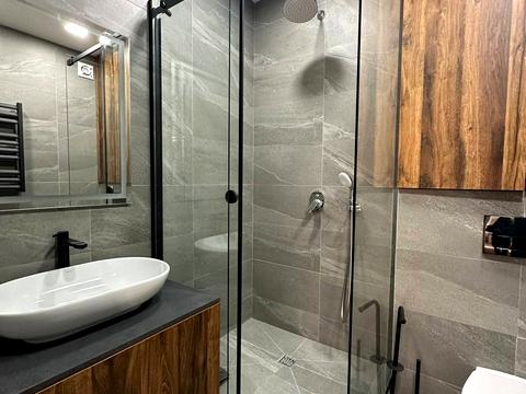 квартира за адресою Салютна вул., (Будинок 02301-02303)