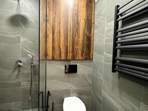 квартира за адресою Салютна вул., (Будинок 02301-02303)