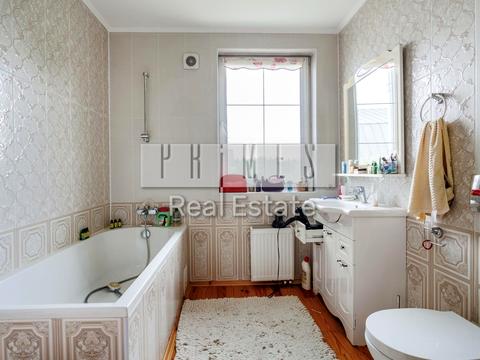 будинок за адресою Івана Богуна вул.