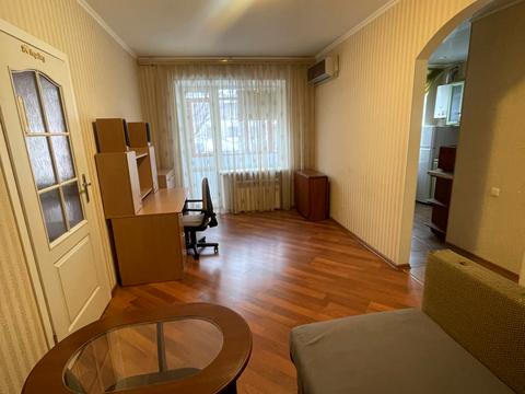 квартира за адресою Якова Новицького вул., 4