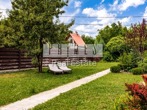 будинок за адресою Жовтнева вул.