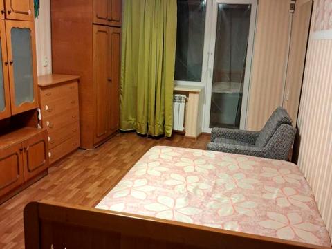 квартира за адресою Малинівська вул., 12