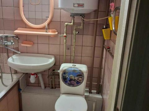 квартира за адресою Малинівська вул., 12