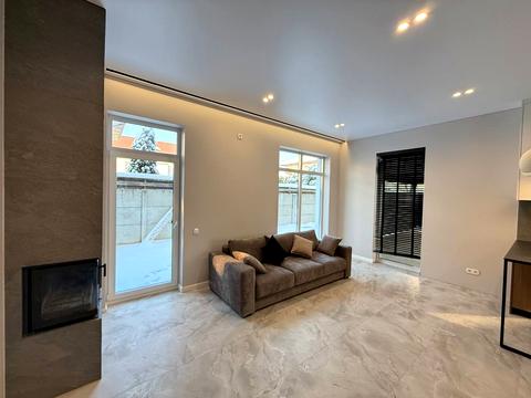 будинок за адресою Садова вул., 1-В к1