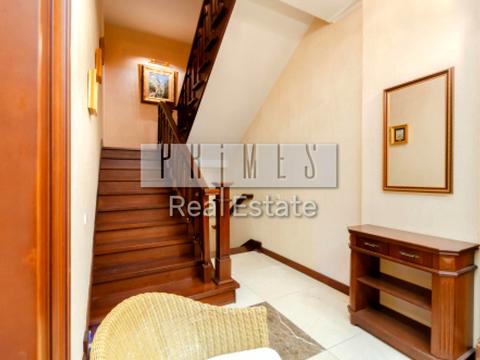 будинок за адресою Оболонська набережна вул.