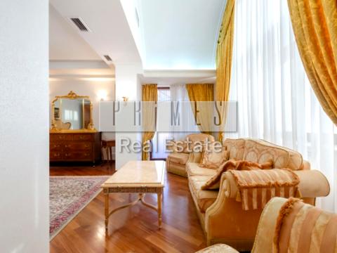 будинок за адресою Оболонська набережна вул.