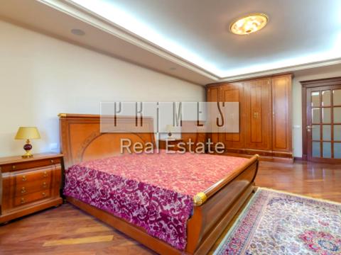 будинок за адресою Оболонська набережна вул.