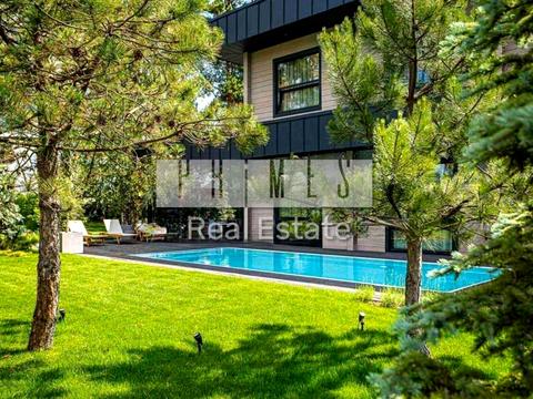 дом по адресу 11-я Линия ул.