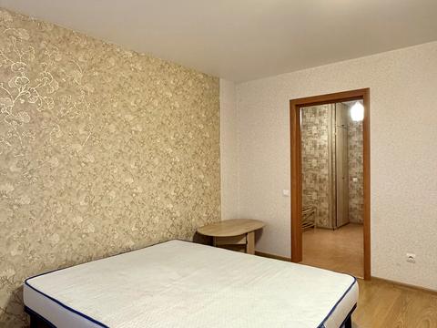 квартира за адресою Менделєєва вул., 12