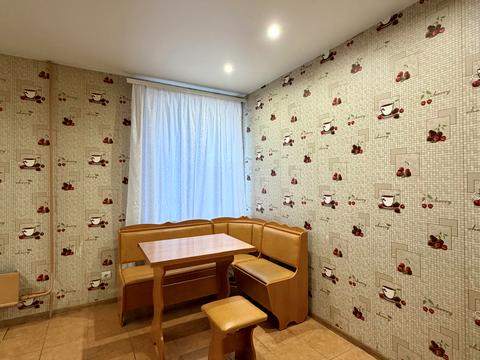 квартира за адресою Менделєєва вул., 12