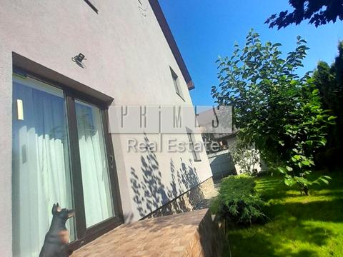 будинок за адресою Абрикосова вул.