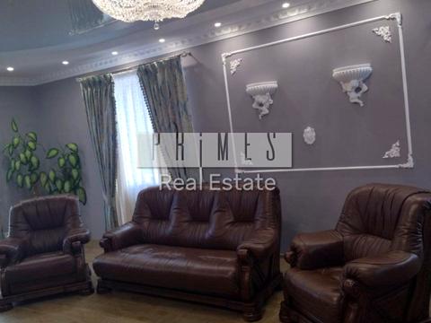 будинок за адресою Абрикосова вул.