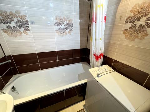 квартира за адресою Коновальця вул., 14