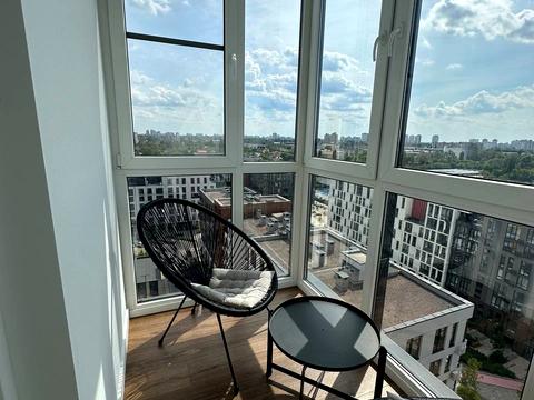 квартира за адресою Салютна вул., (Будинок 02301-02303)