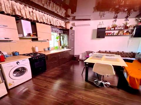 квартира за адресою Ніни Строкатої вул. (Буніна), 22