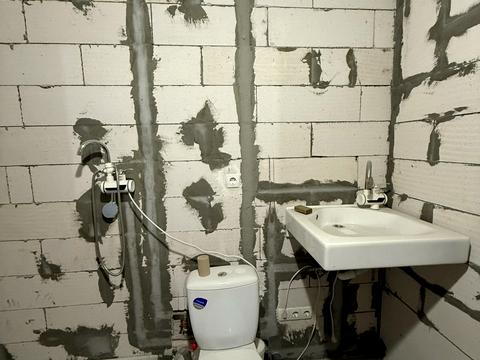 комерційна за адресою Владислава Бувалкіна вул., 60-А