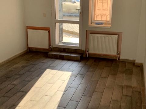 комерційна за адресою Бочарова