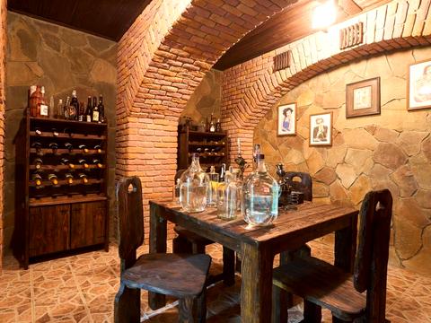 будинок за адресою с. Орлівщина, Набережна