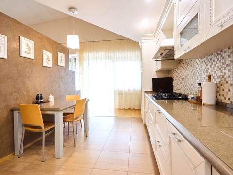 будинок за адресою с. Орлівщина, Набережна