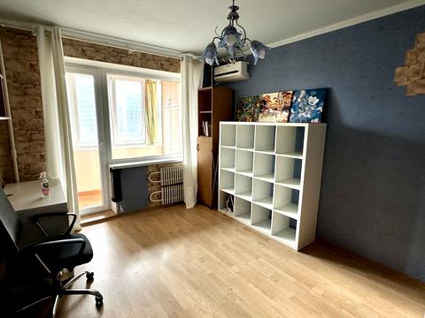 квартира по адресу Славы бульв., 12