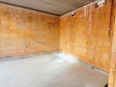 будинок за адресою Квітнева вул.