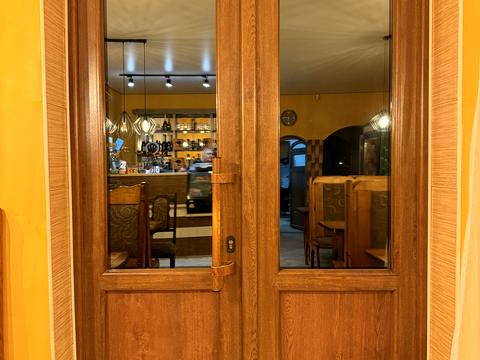 комерційна за адресою Шевченка вул., 80