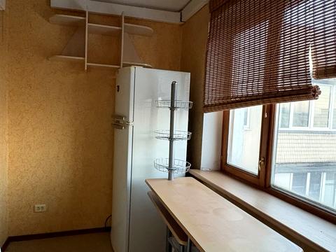 квартира за адресою Райдужна вул., 7