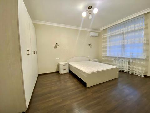 квартира за адресою Авіаконструктора Ігоря Сікорського вул. (Танкова), 4-Д